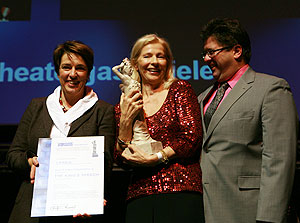 Die Preisträger 2010 (Mitte vorne: Margrit Kempf)